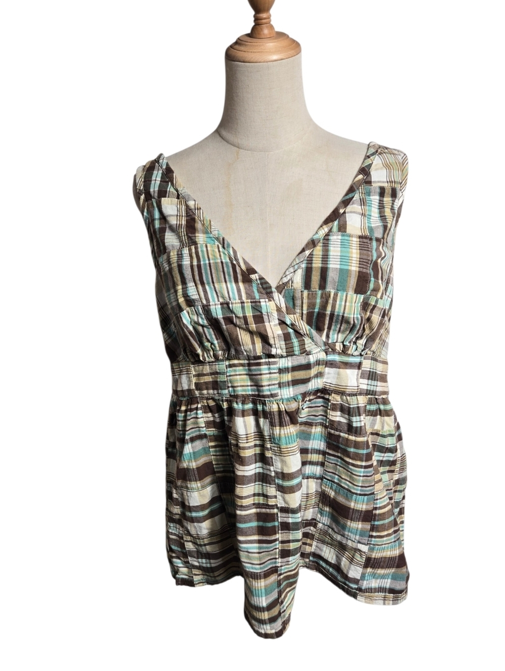 Jones New York Vintage  Brown, Cream and Teal Plaid Sleeveless V-Neck Camisole